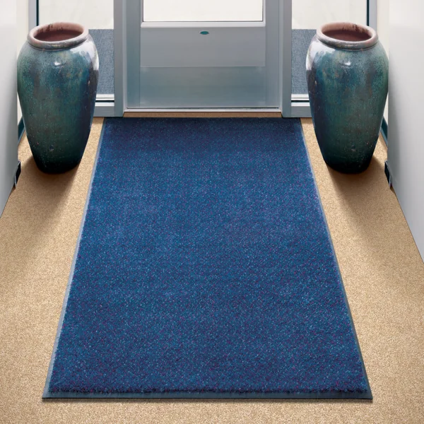 Heavyweight blue classic mat near doorway Dubai