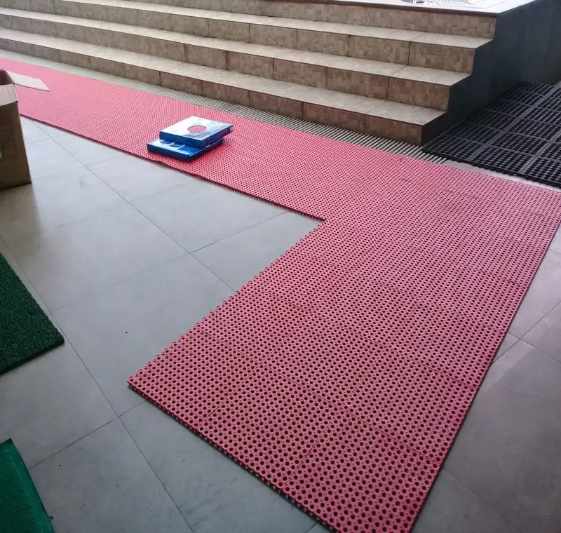 Comfortable mosque ablution mats flooring
